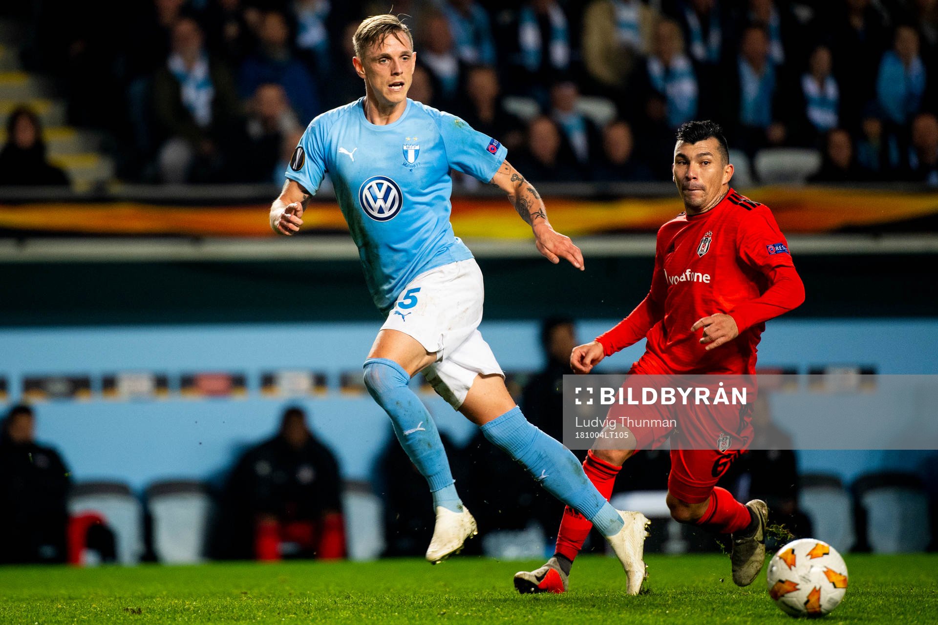 Sören Rieks of Malmö FF and Gary Alexis Medel Soto of