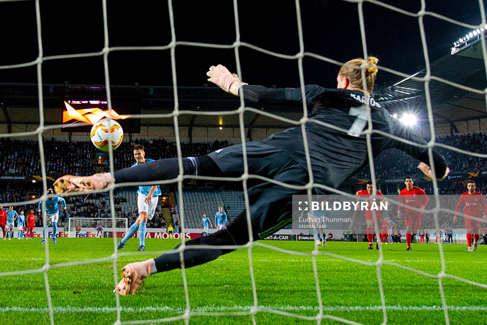 Markus Rosenberg of Malmö FF scores 2-0