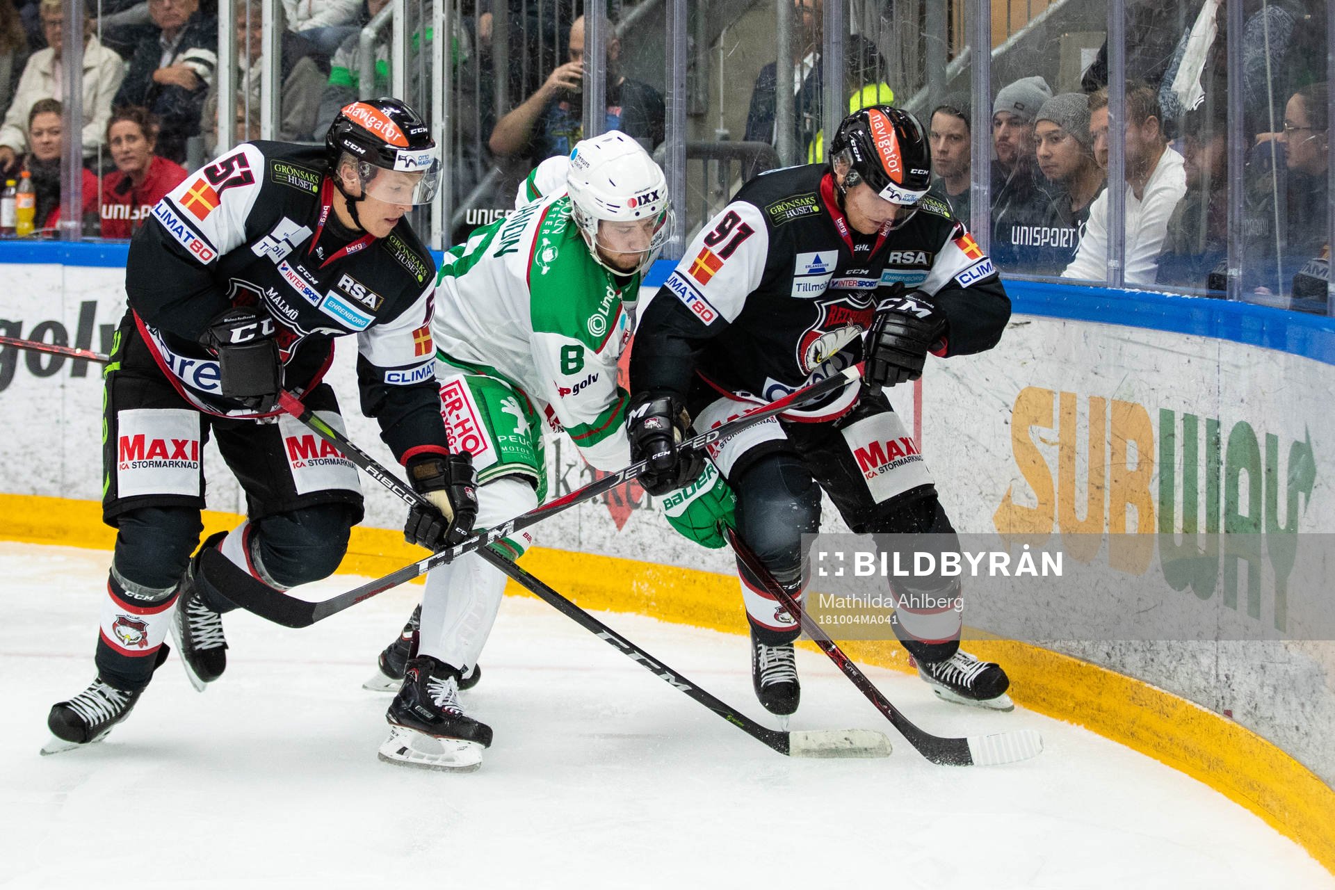 Malmö Redhawks Emil Sylvegård  och Max Görtz