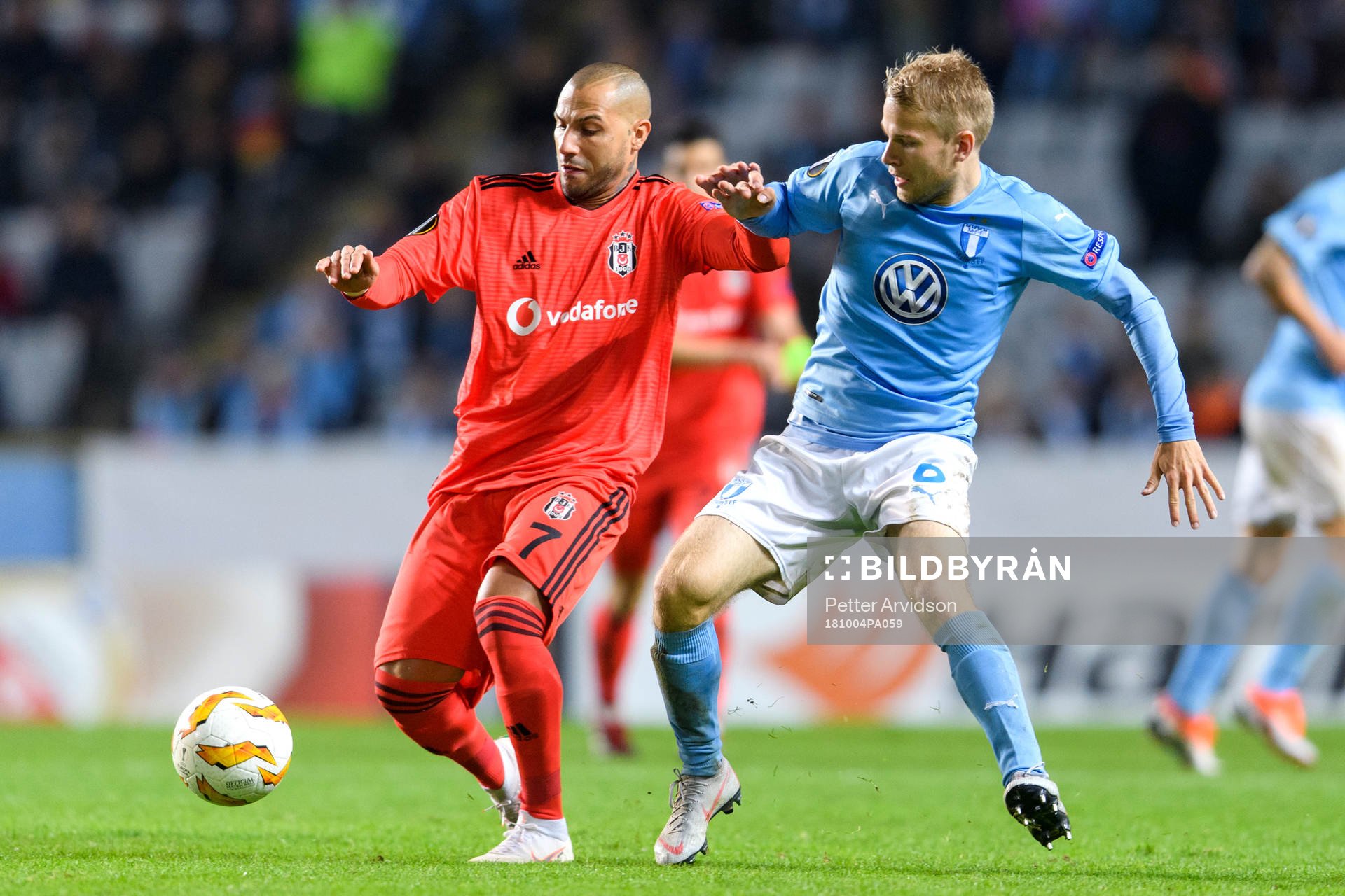 Ricardo Quaresma of Besiktas and Oscar Lewicki of Malmö FF