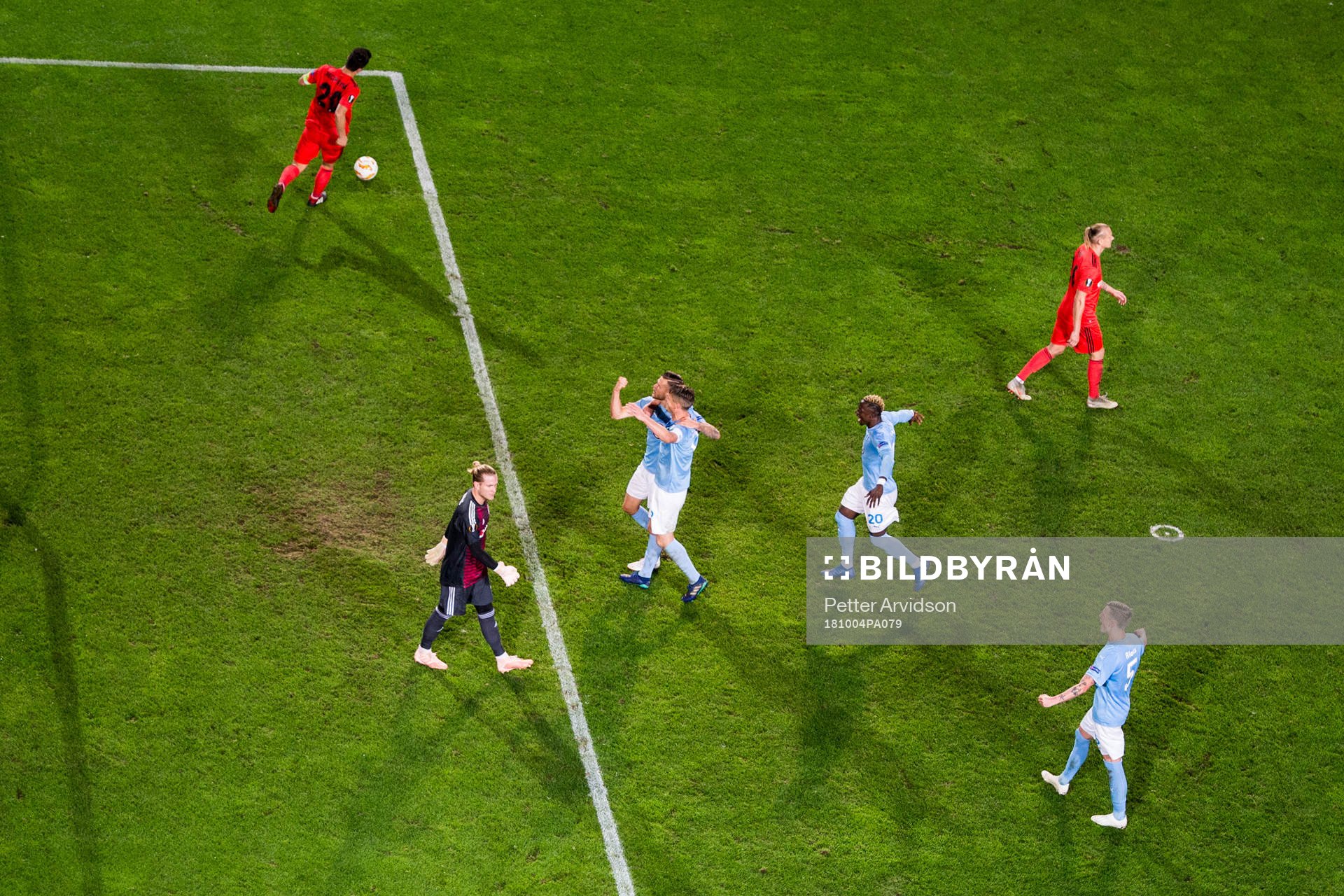 Markus Rosenberg of Malmö FF celebrates with teammates