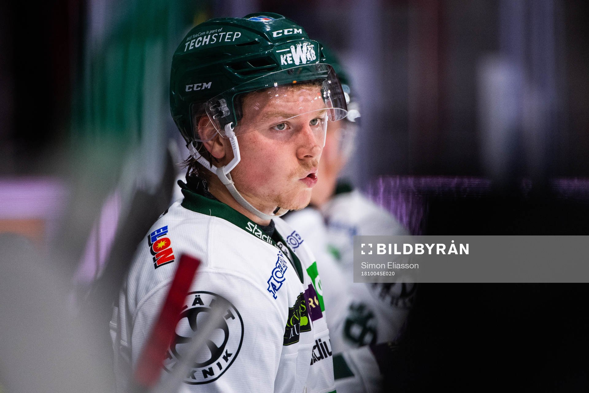 Färjestads Oskar Steen deppar