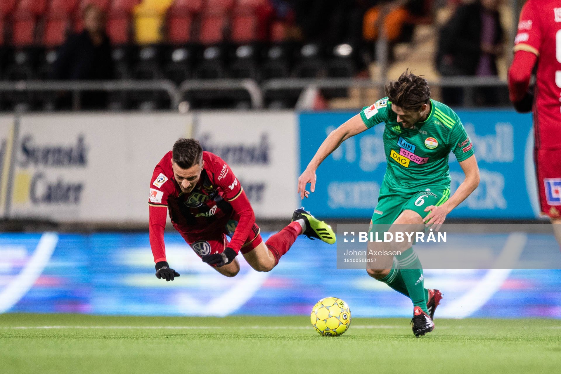 Östersunds Jamie Hopcutt och Dalkurds Robin Tranberg