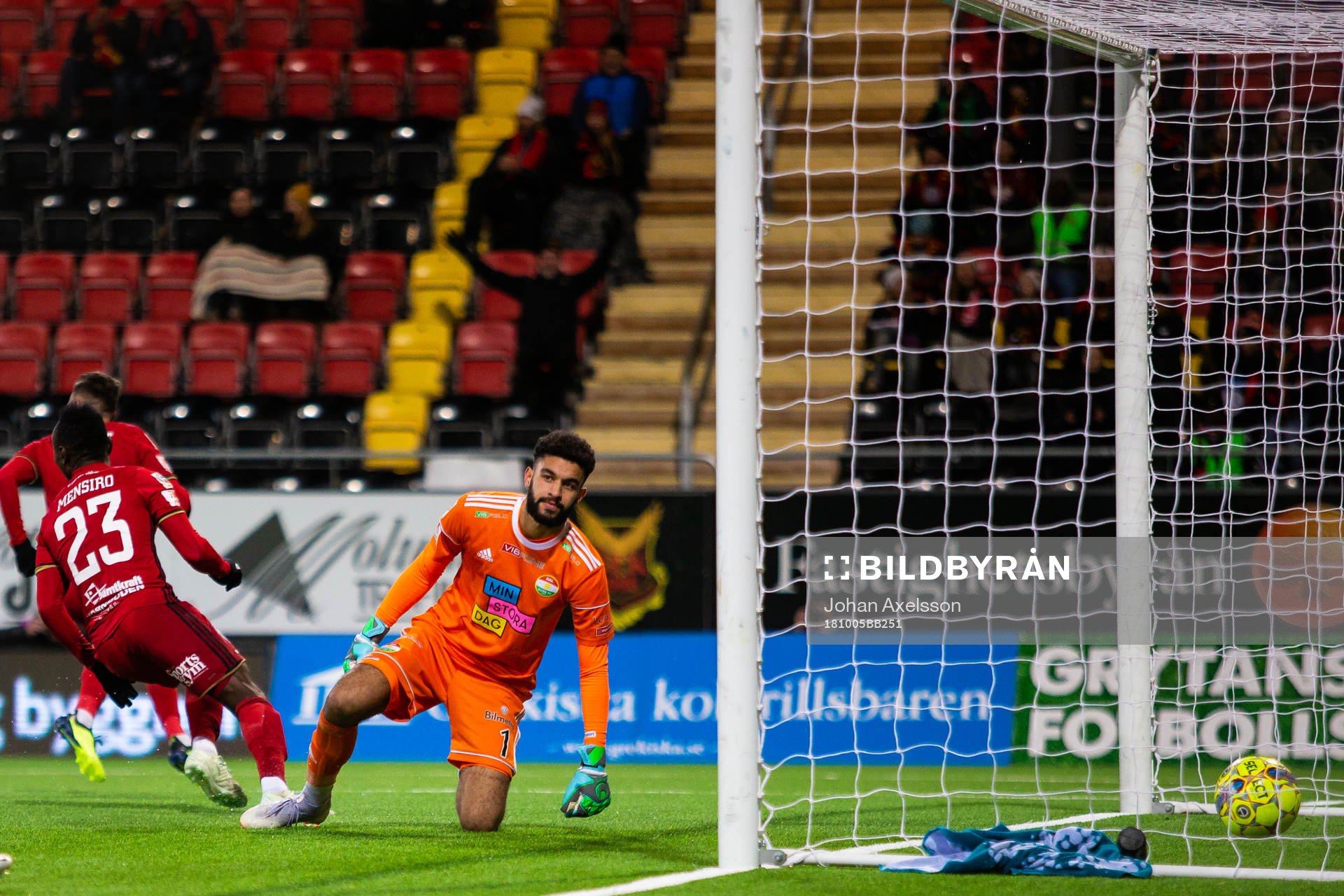 Dalkurds målvakt Sixten Mohlin deppar