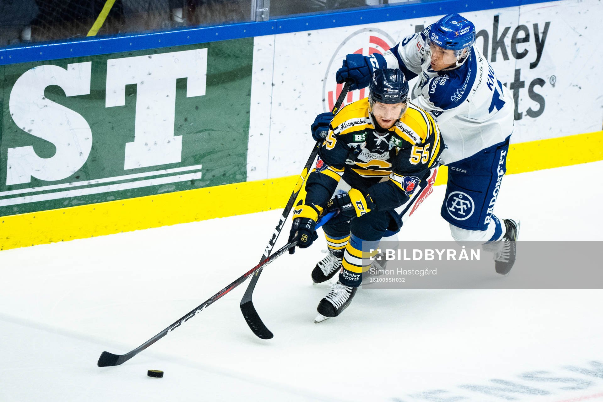 Södertäljes Marcus Fagerudd och Leksands Jon Knuts