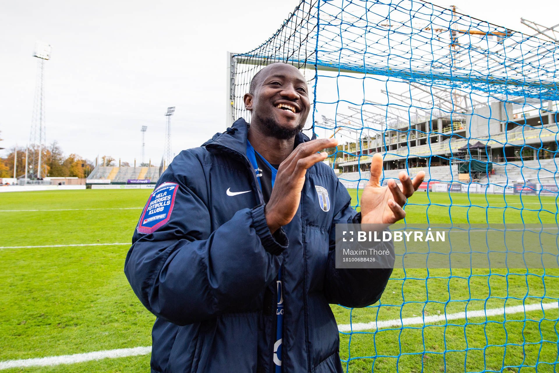 Sirius Moses Ogbu jublar efter fotbollsmatchen i allsvenskan mellan Sirius och Elfsborg den 6 september 2018 i Uppsala. 