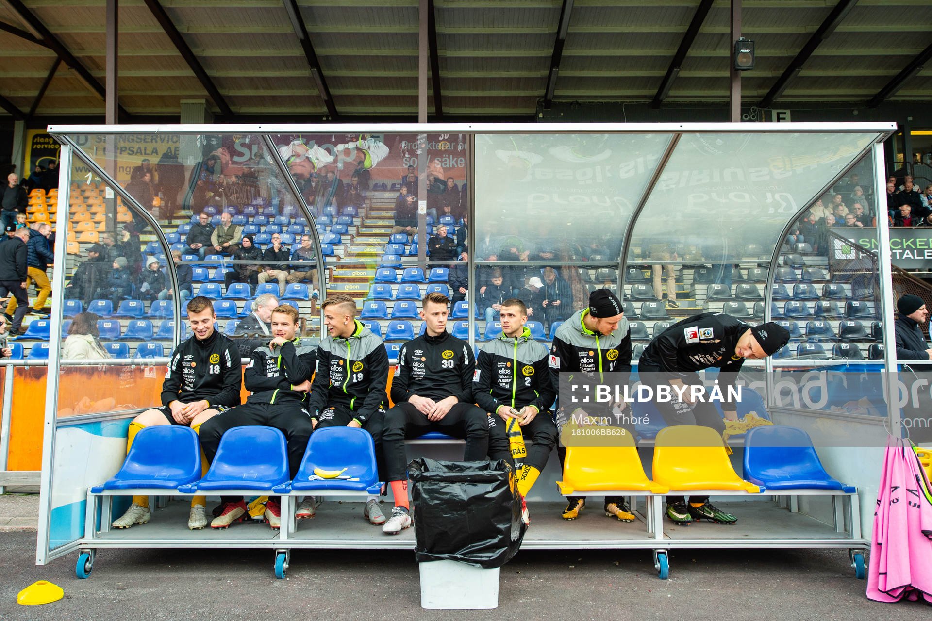 Elfsborgs bänk under fotbollsmatchen i allsvenskan mellan Sirius och Elfsborg den 6 september 2018 i Uppsala. 
