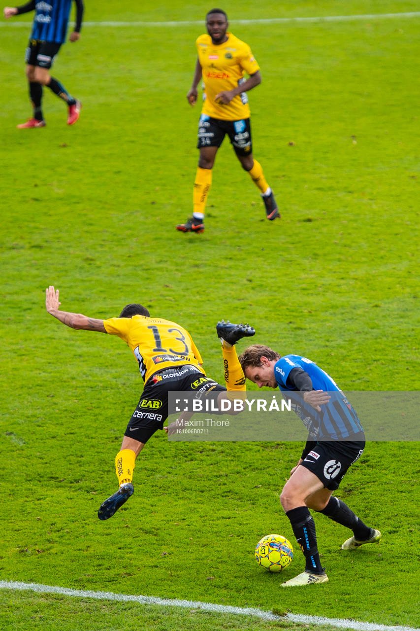 Sirius Tim Björkström och Elfsborgs Rami Kaib