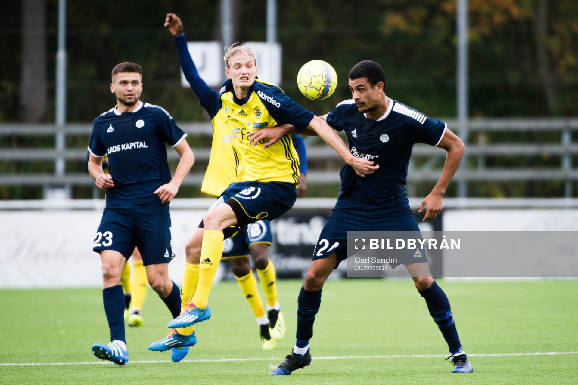 Ängelholms Andreas Karlsson och Utsiktens Benjamin Zalo