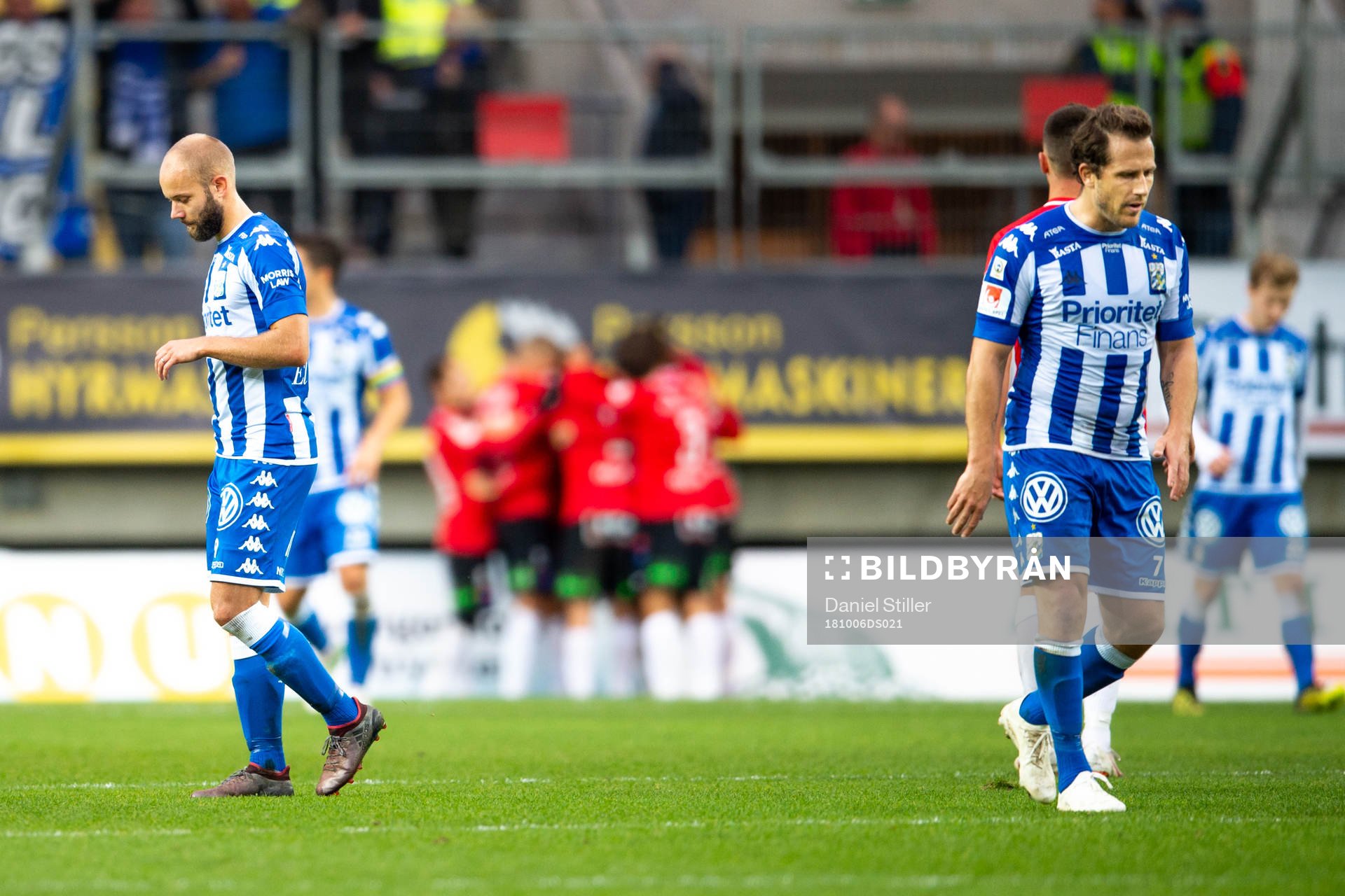 IFK Göteborgs Robin Söder och Tobias Hysén deppar