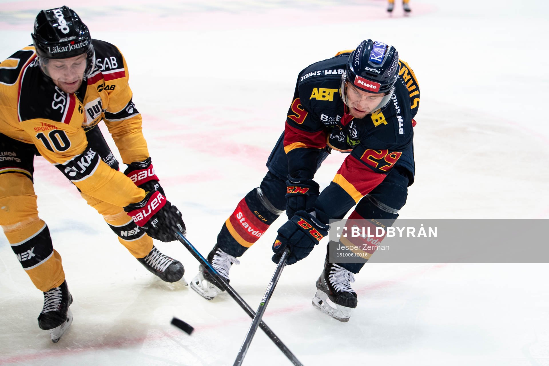 Luleås Einar Emanuelsson och Djurgårdens Sebastian