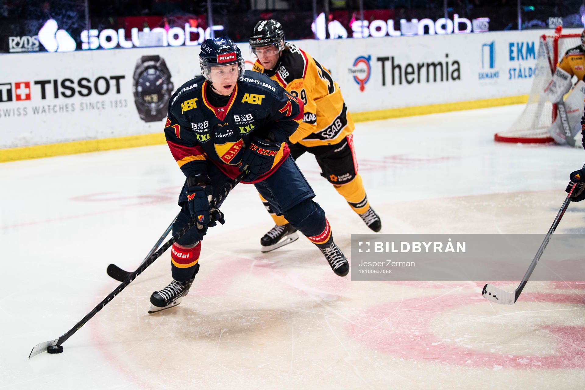 Djurgårdens Jonathan Davidsson och Luleås Pontus Själin