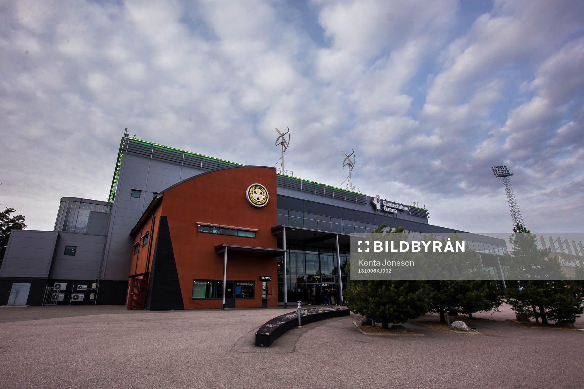 Exteriör av Gavlerinken innan ishockeymatchen i SHL mellan