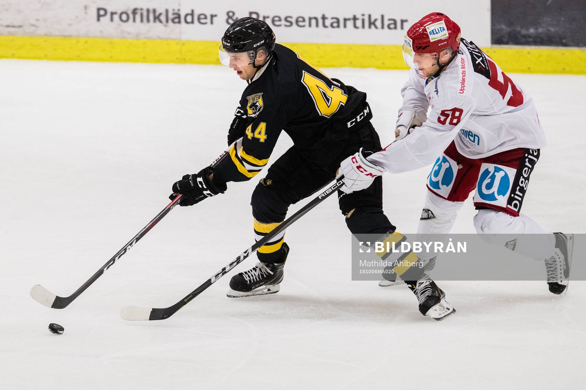 Panterns Erik Nyström och Almtunas Fredrik Forsberg