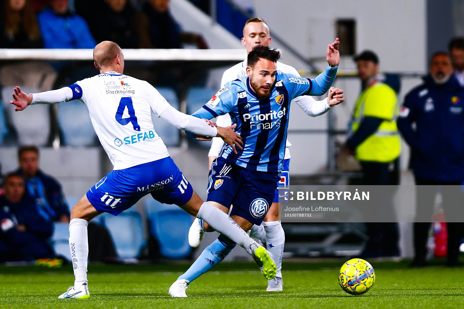 Norrköpings Andreas Johansson och Djurgårdens Dzenis