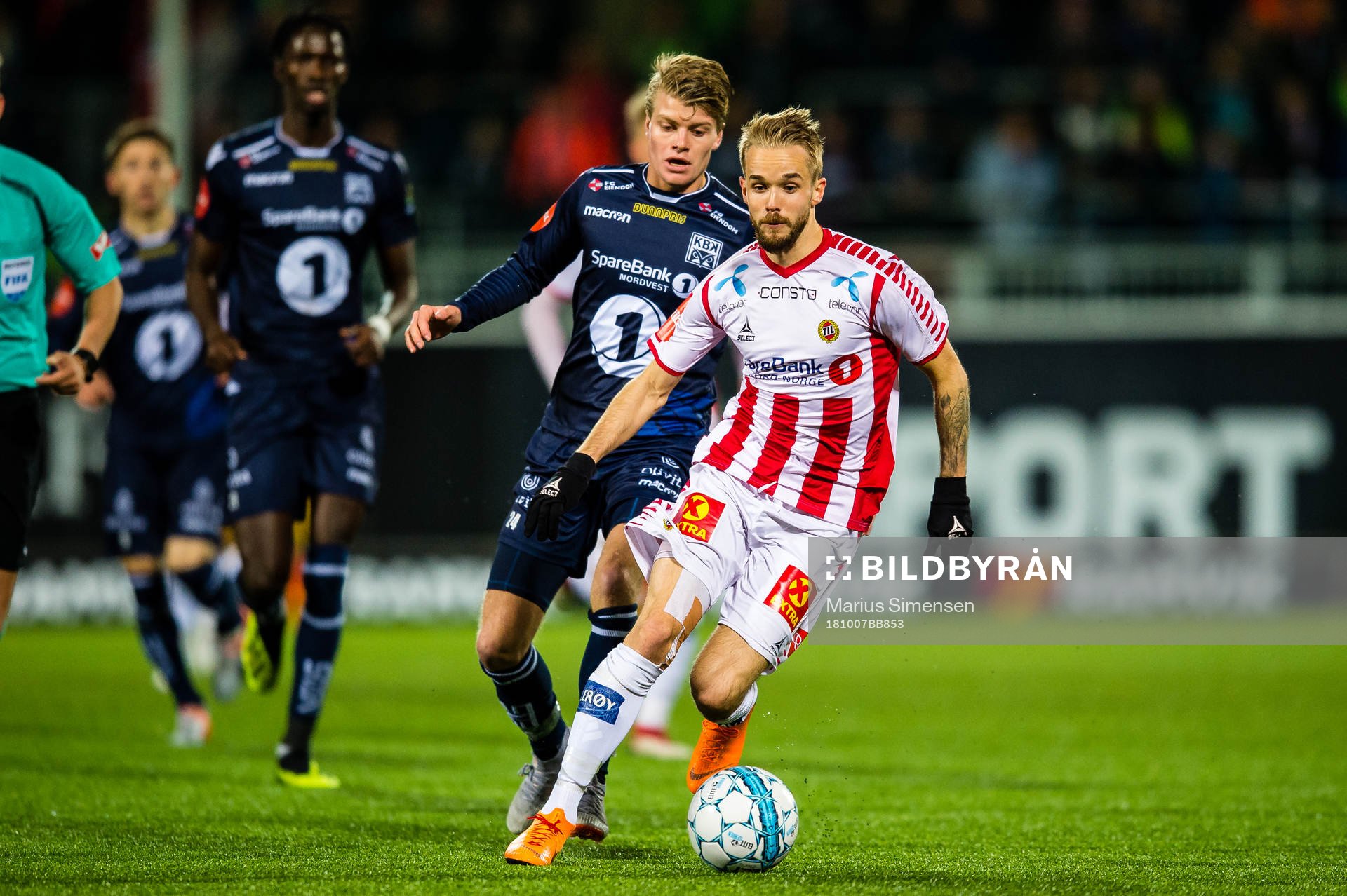 Sondre Sørli of Kristiansund and Daniel Mikal Aas Berntsen