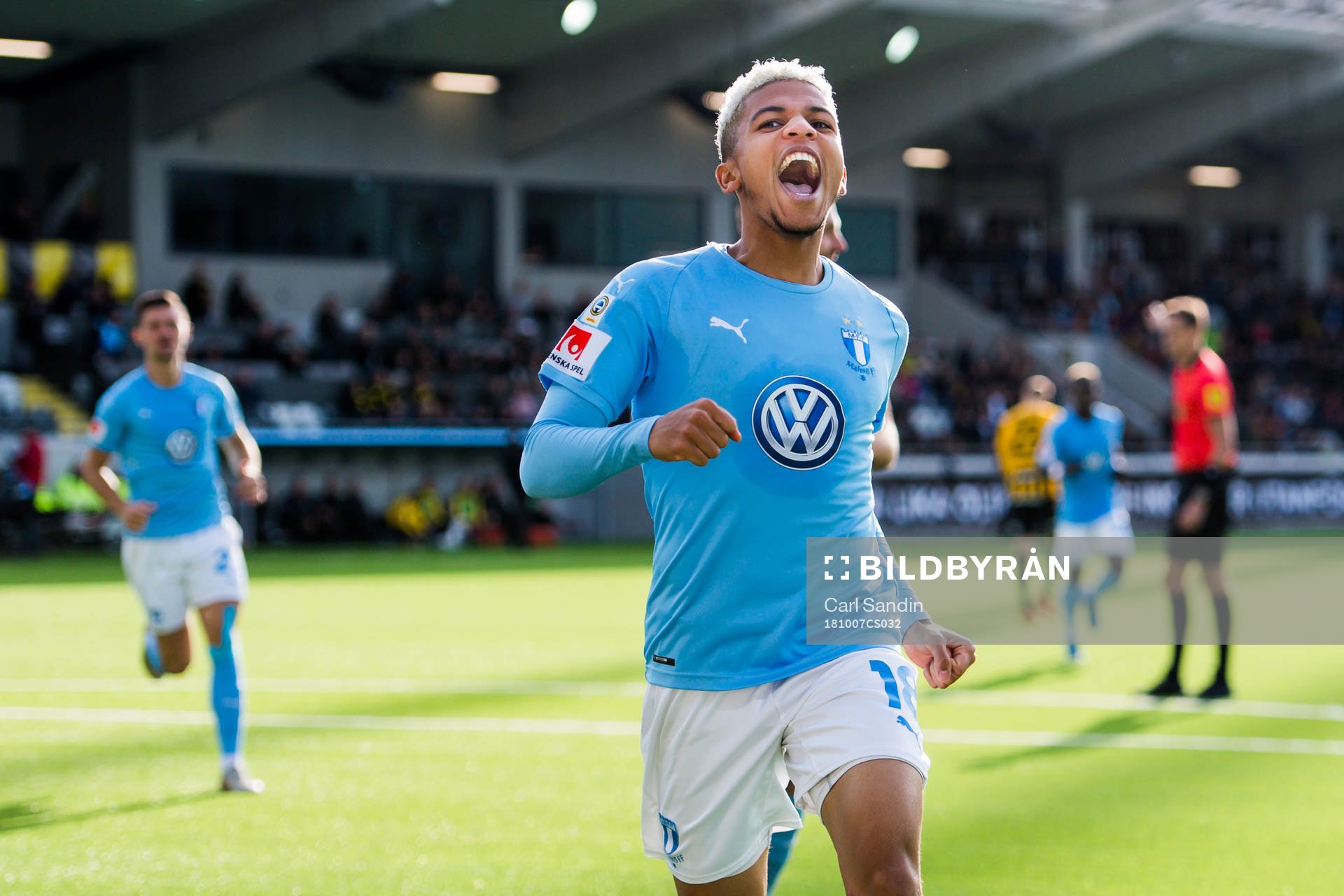 Malmö FFs Romain Gall jublar