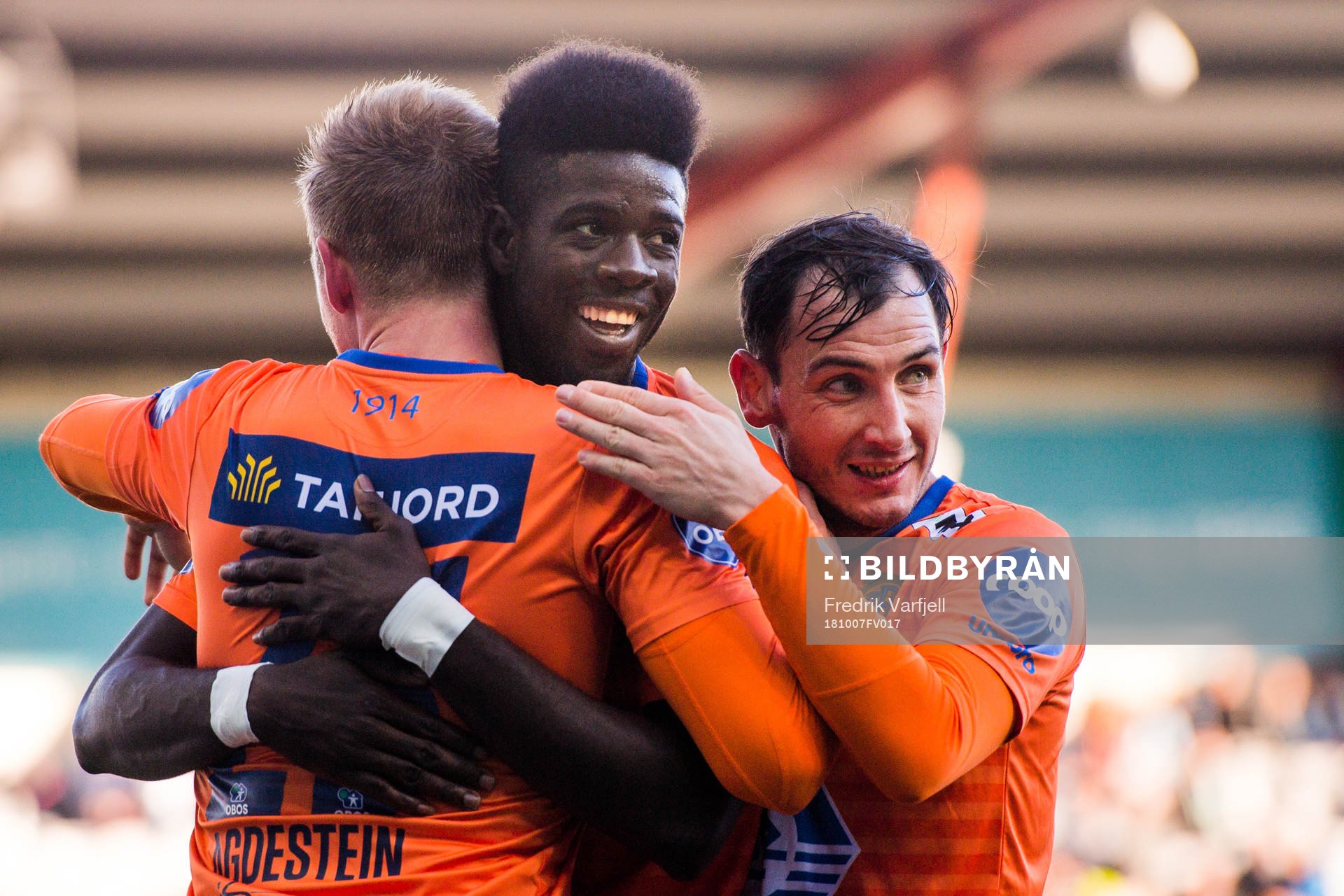 Pape Habib Gueye of Aalesund celebrate the 1-3 goal