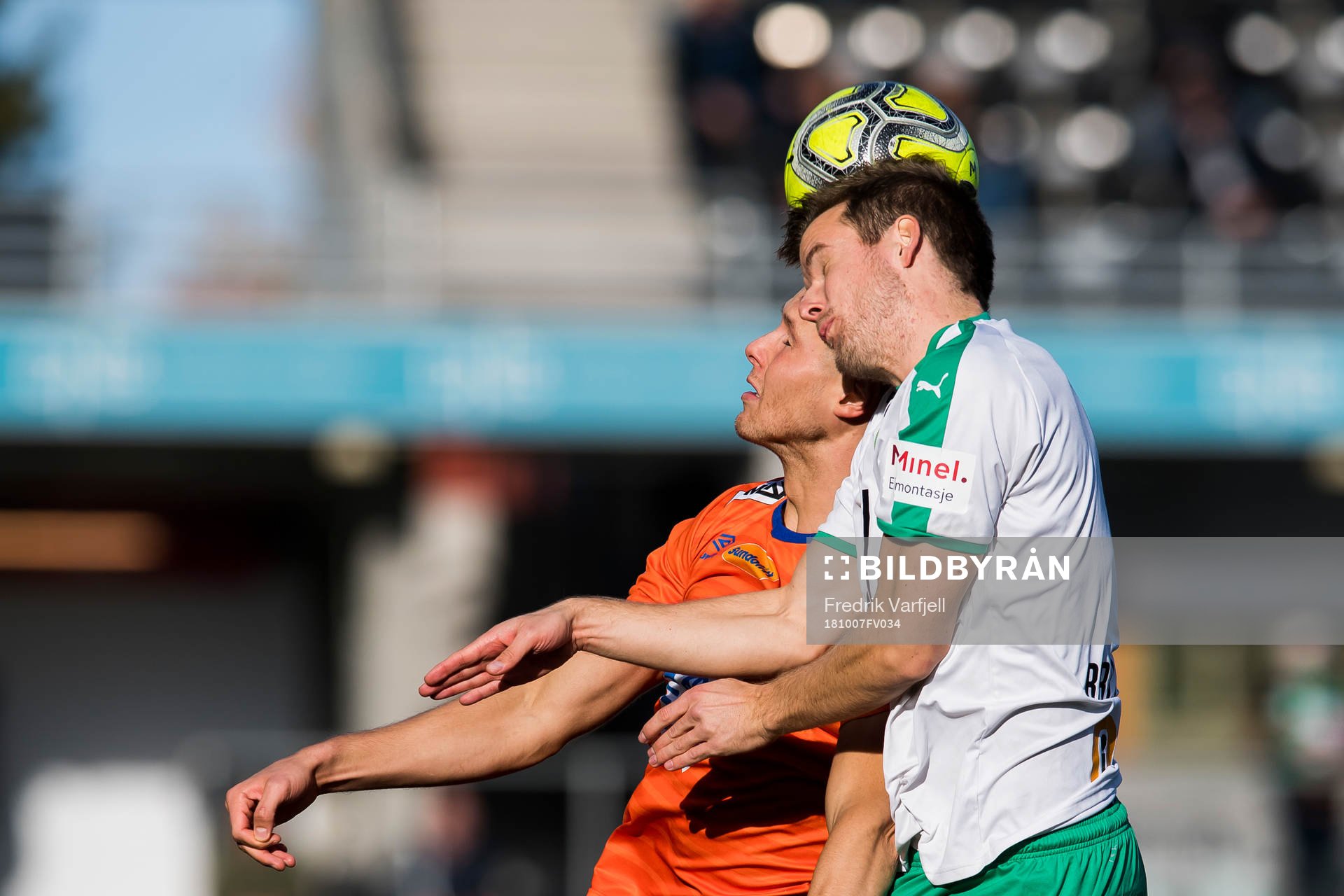 Hólmbert Fridjónsson of Aalesund and Lars Brotangen of