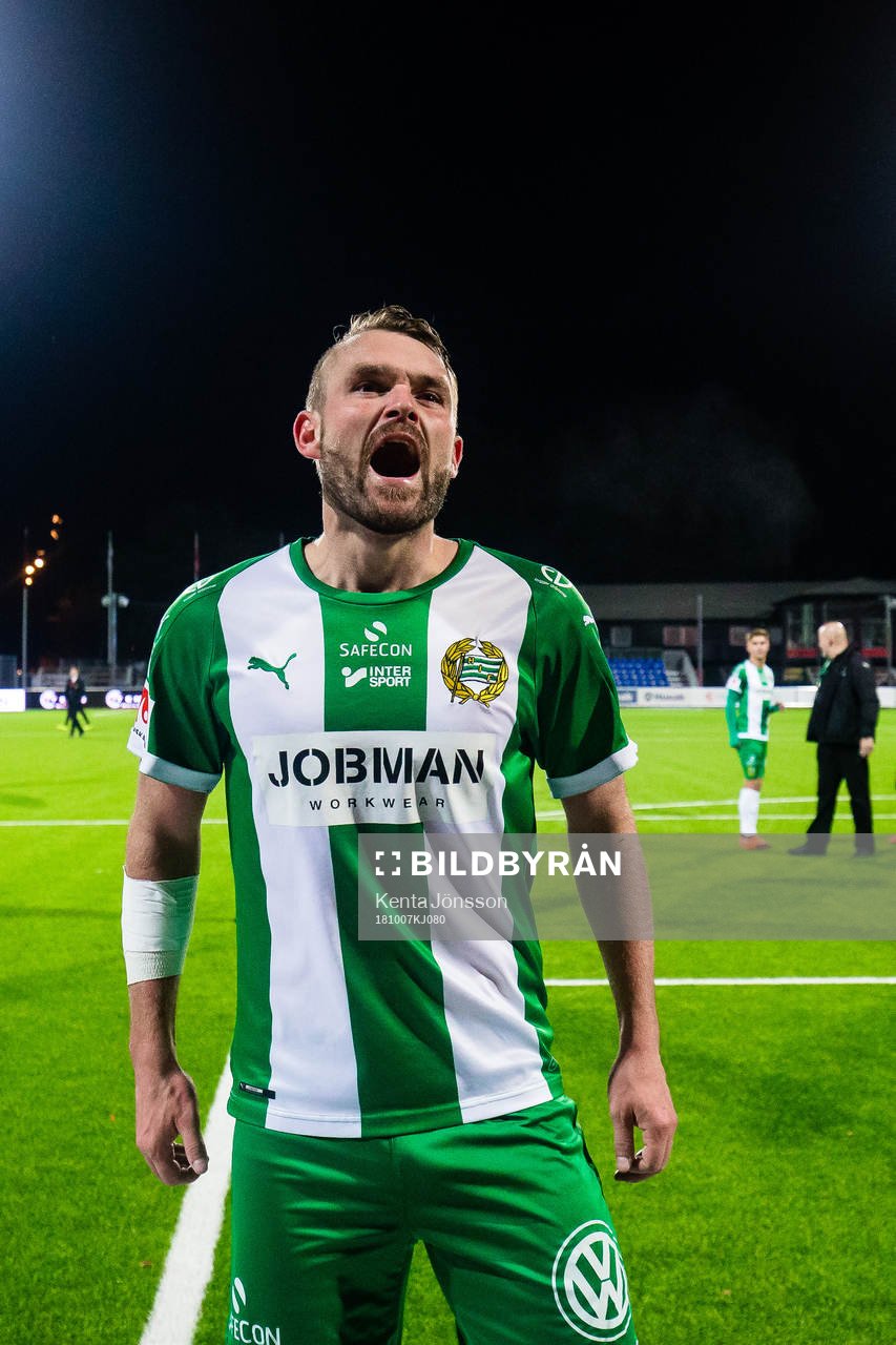 Hammarbys Mads Fenger Nielsen jublar