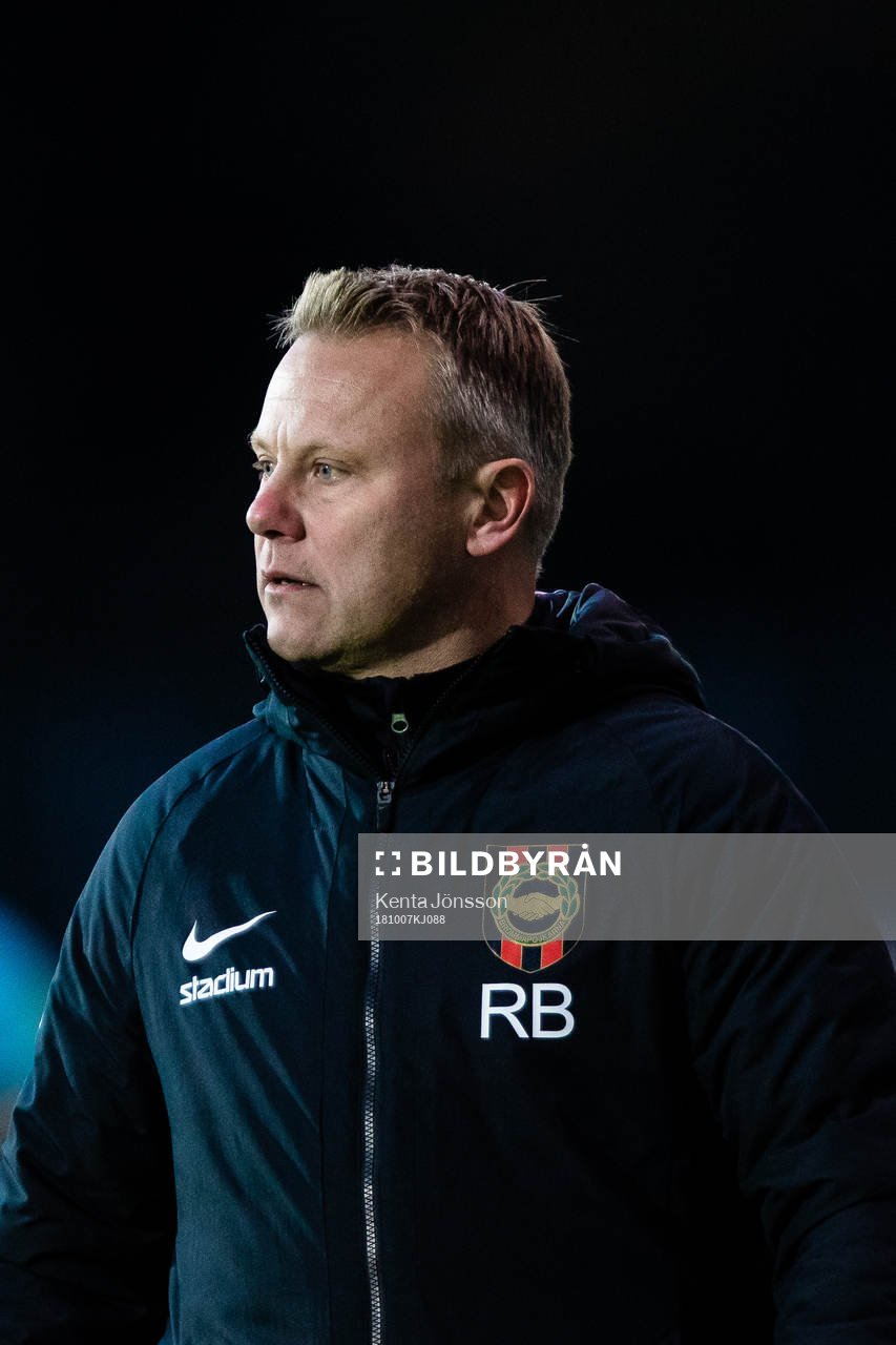 Brommapojkarnas tränare Roberth Björknesjö