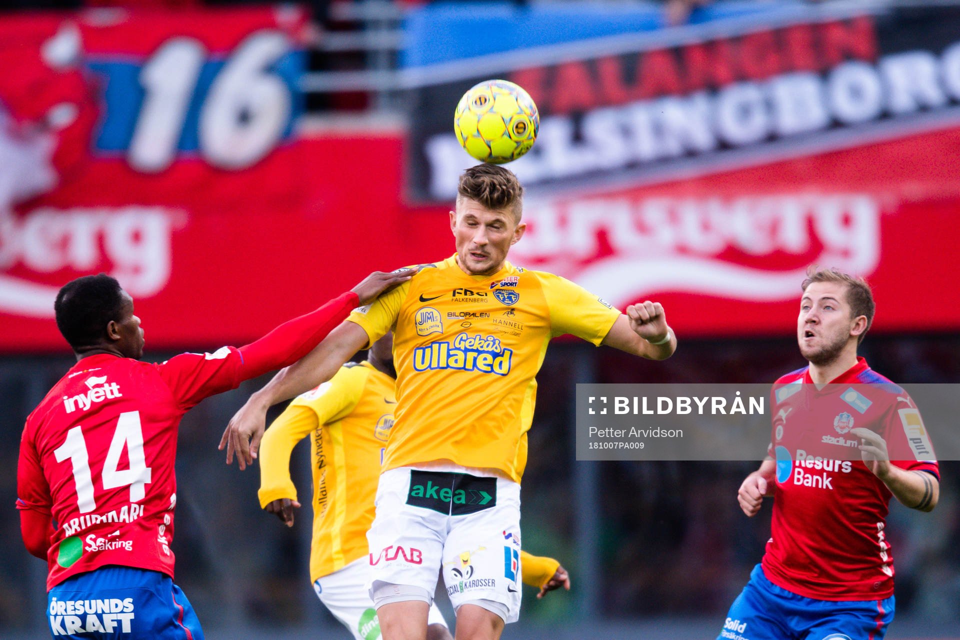 Falkenbergs Erik Pärsson och Helsingborgs Darijan Bojanic