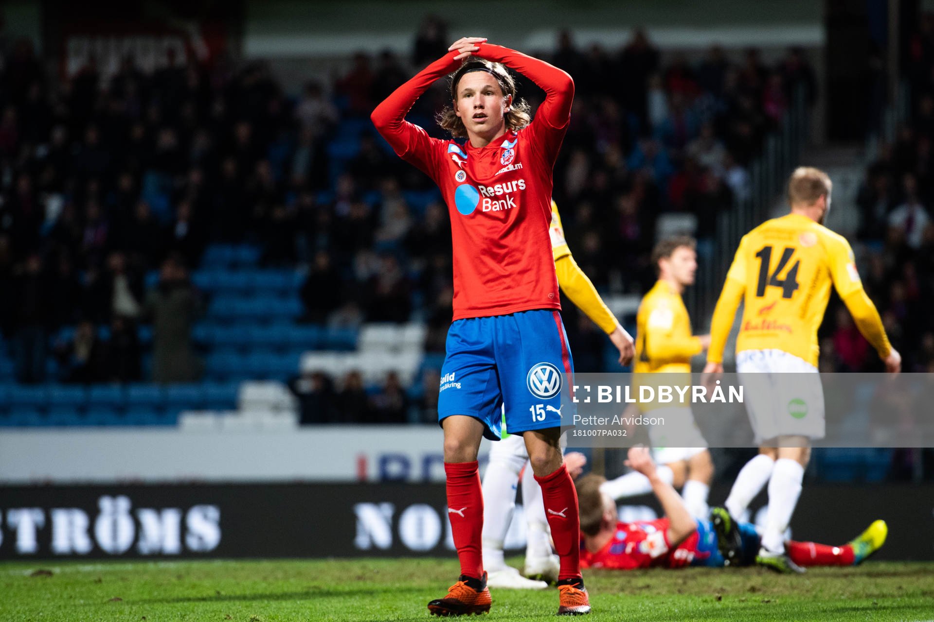 Helsingborgs Max Svensson deppar