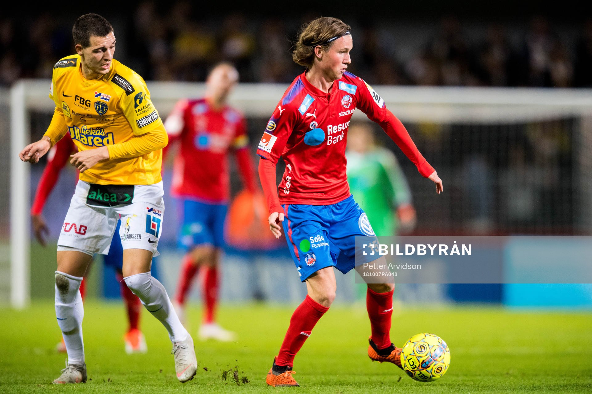 Falkenbergs Mergim Laci och Helsingborgs Max Svensson