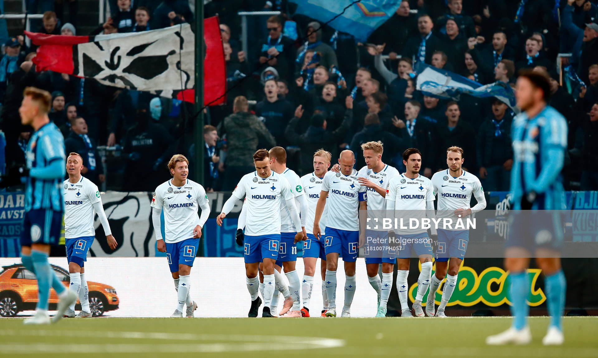 Norrköpings spelare jublar och Djurgårdens deppar
