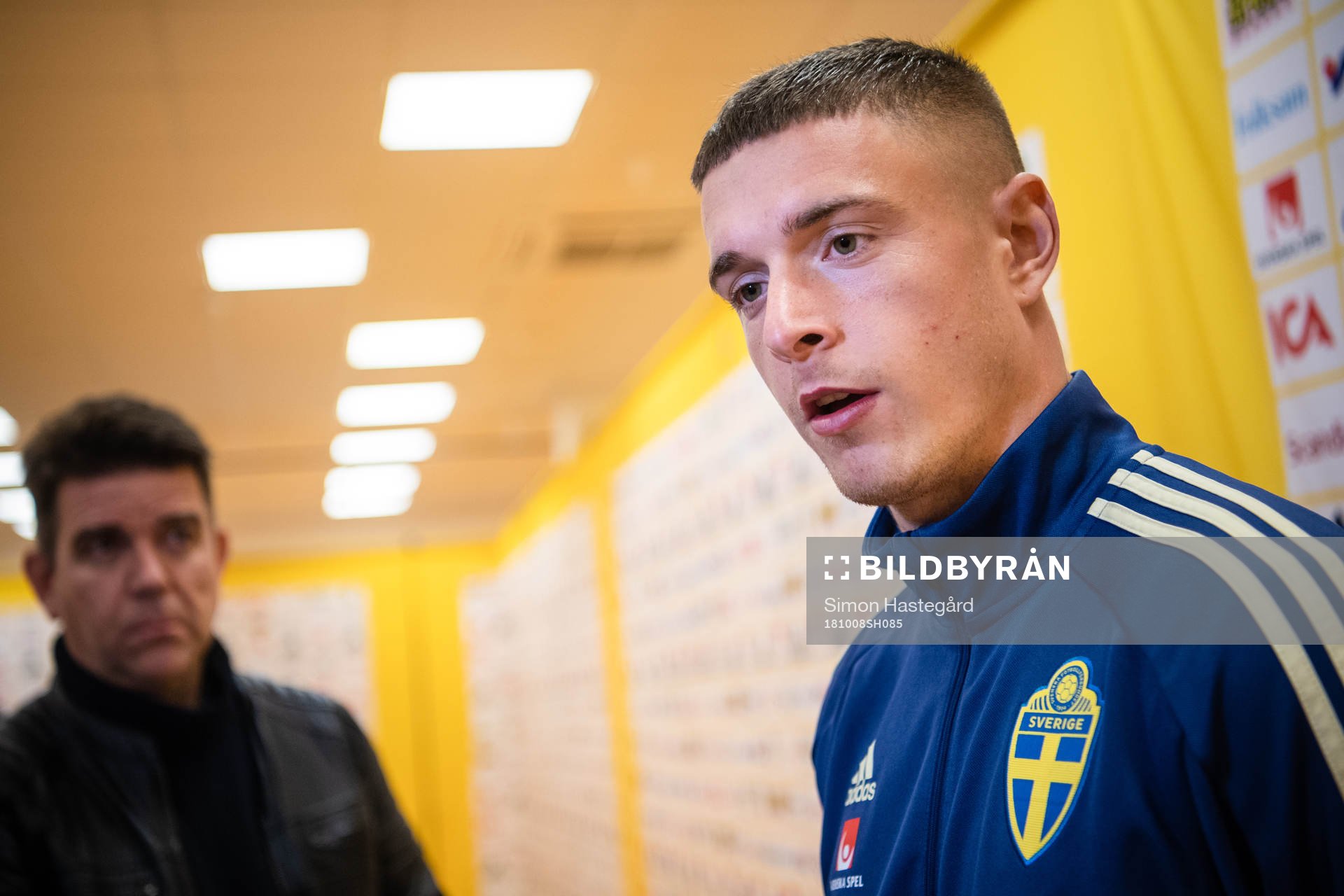 Sveriges Kristoffer Peterson i mixed zone
