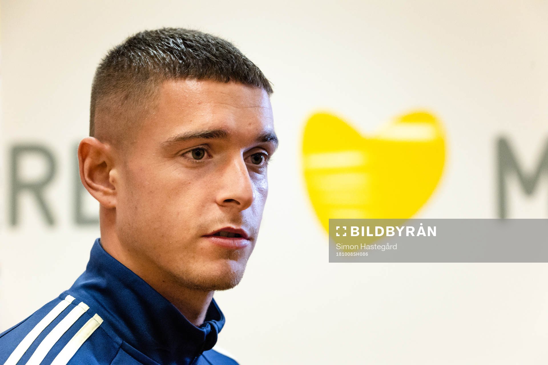 Sveriges Kristoffer Peterson i mixed zone
