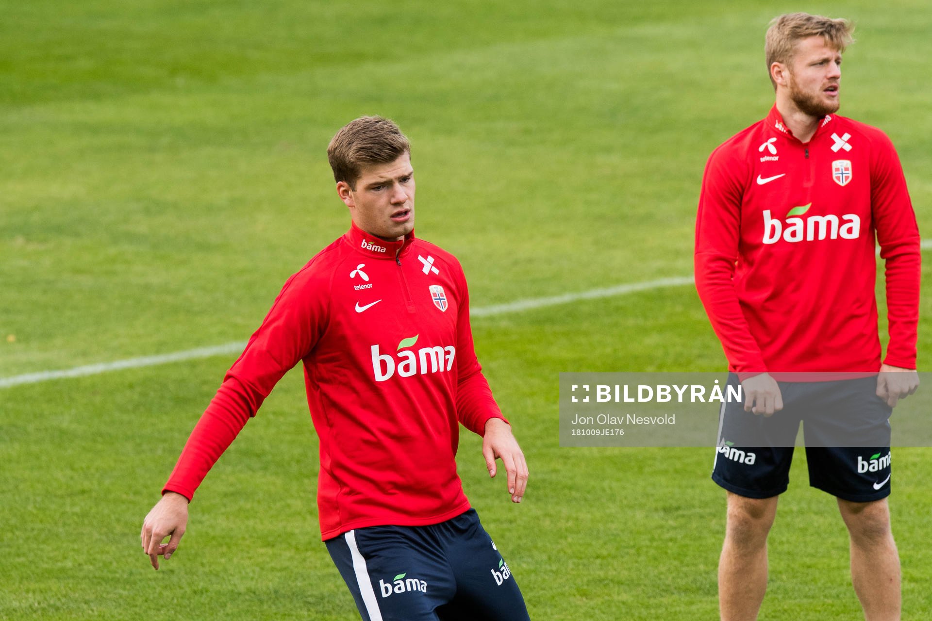 Alexander Sørloth and Fredrik Midtsjø of Norway