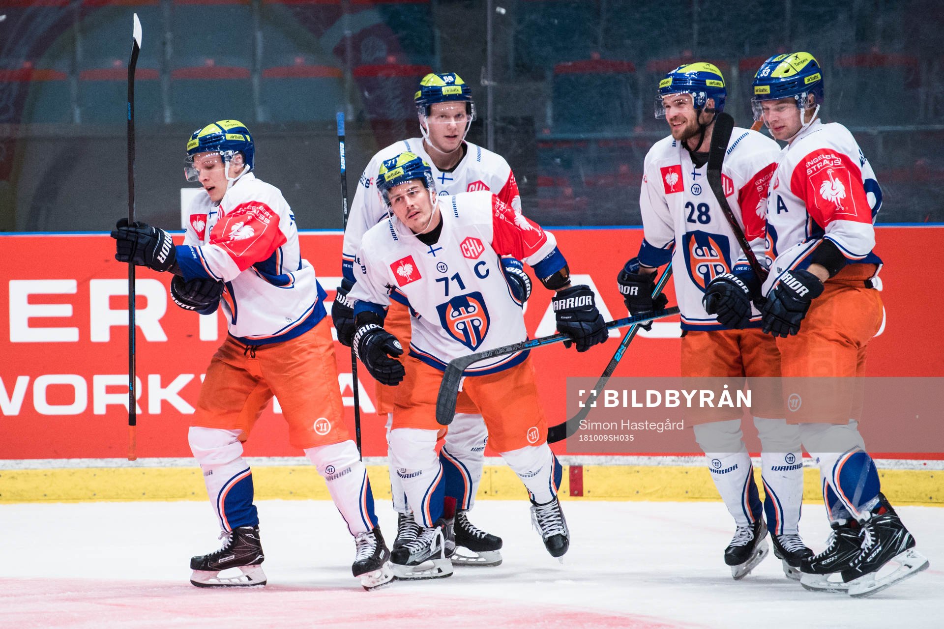 Kristian Kuusela of Tappara celebrates the 3-4 goal