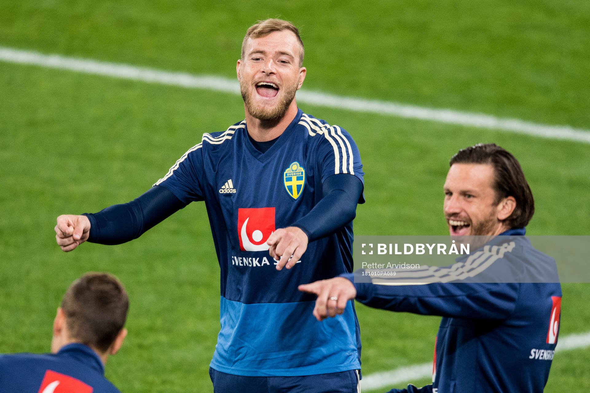 John Guidetti and Gustav Svensson of Sweden