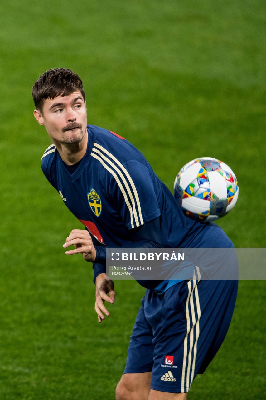 Mikael Lustig of Sweden