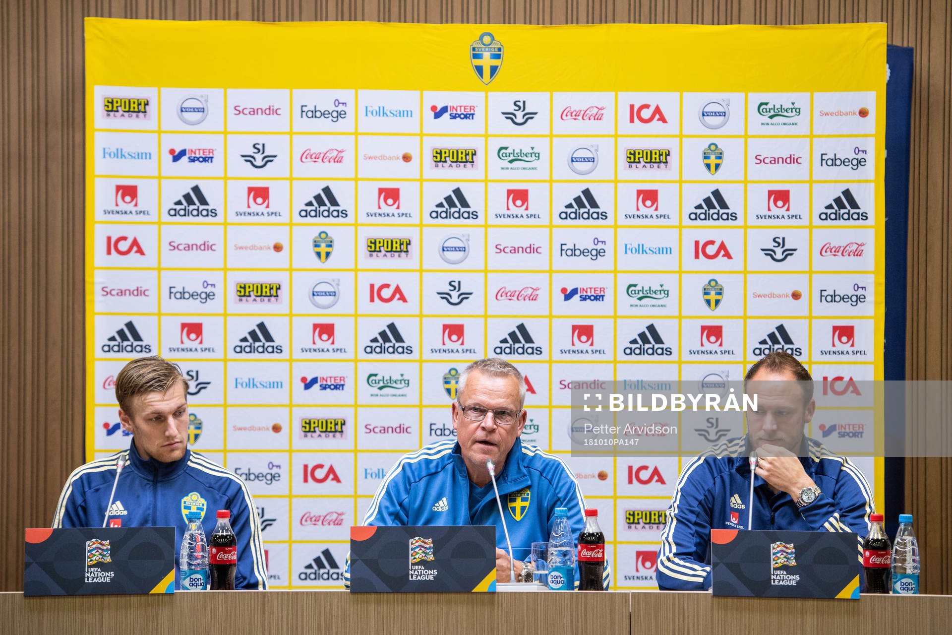 Emil Forsberg, head coach Janne Andersson and Andreas