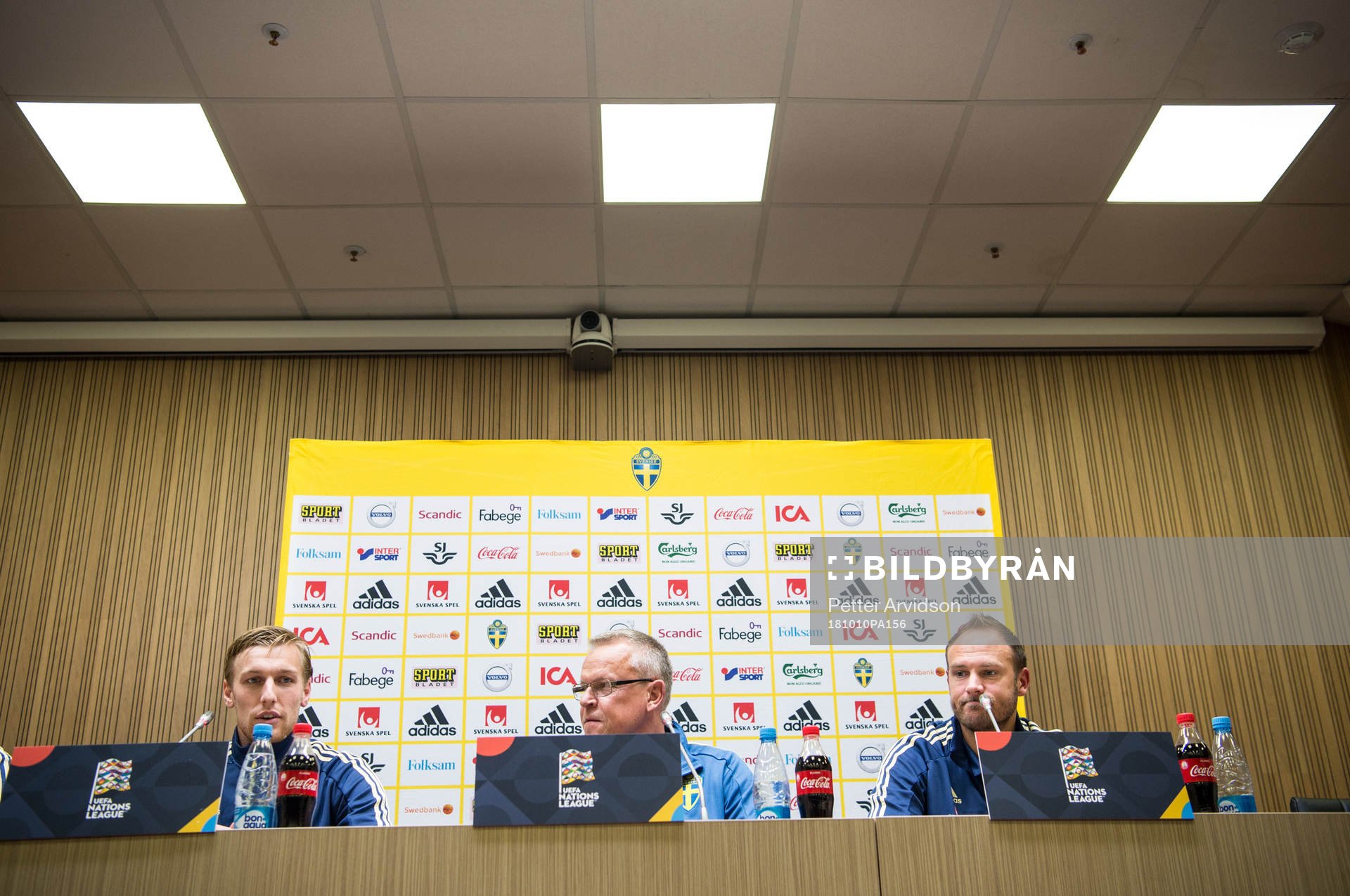 Emil Forsberg, head coach Janne Andersson and Andreas
