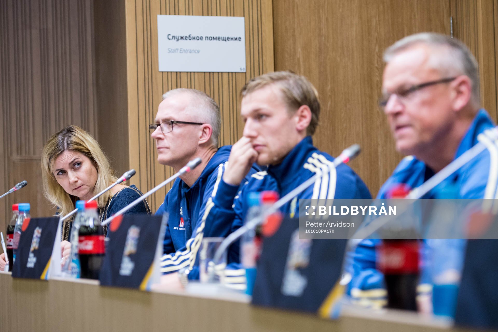 The translator during a press conference with Sweden on October 10, 2018 in Kaliningrad.