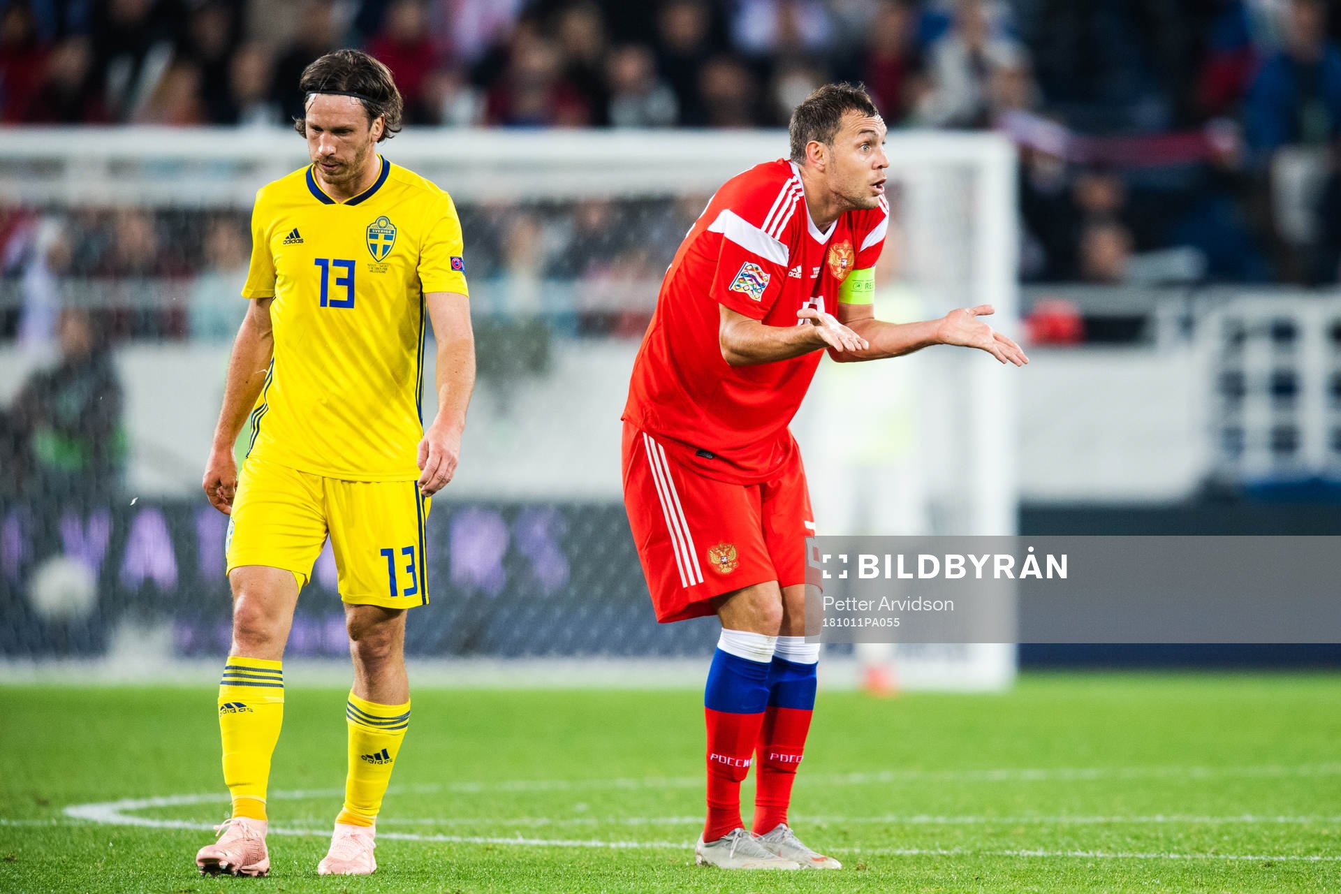 Gustav Svensson of Sweden and Artem Dzyuba of Russia who