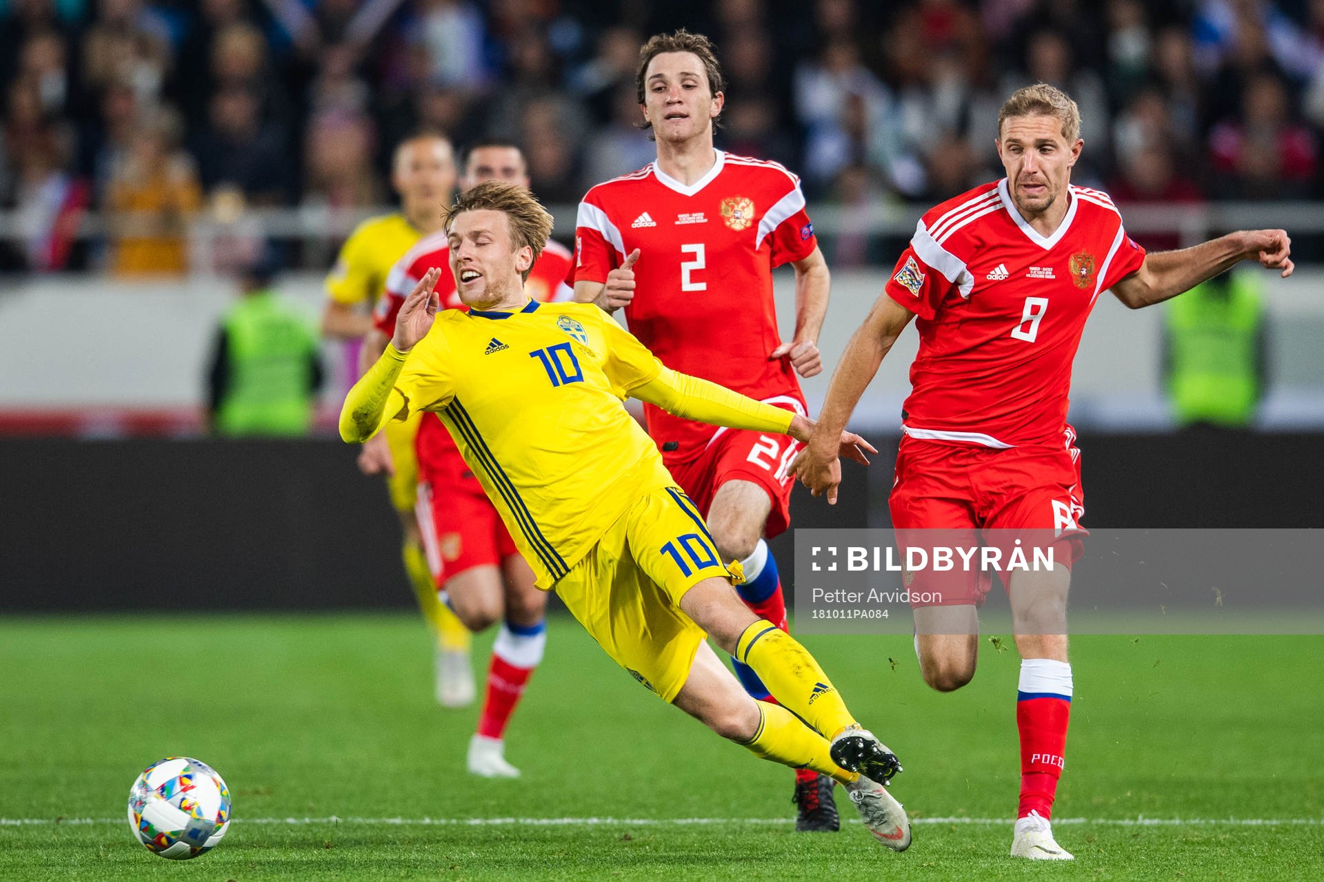 Emil Forsberg of Sweden competes for the ball with