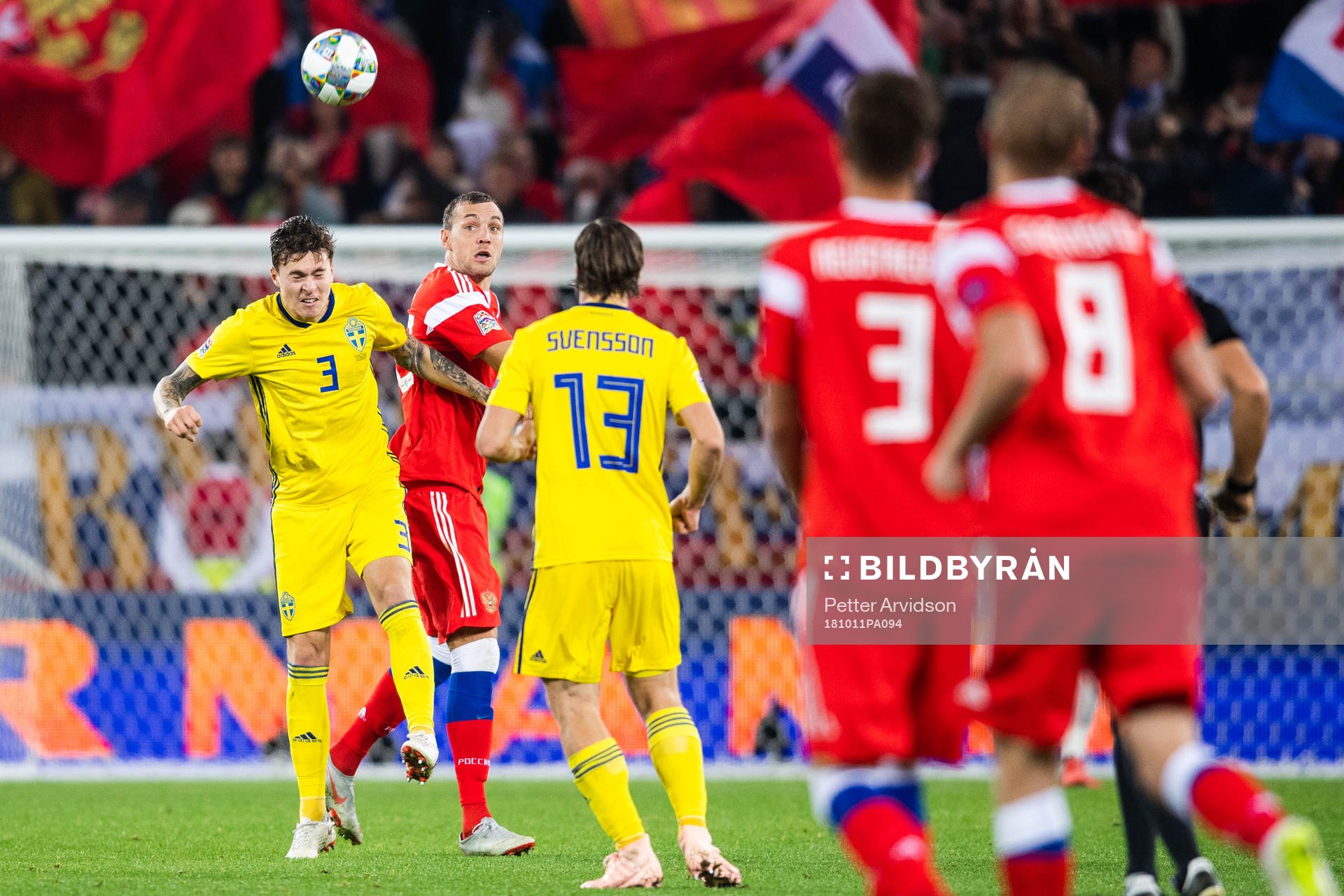 Victor Nilsson Lindelöf of Sweden and Artem Dzyuba of