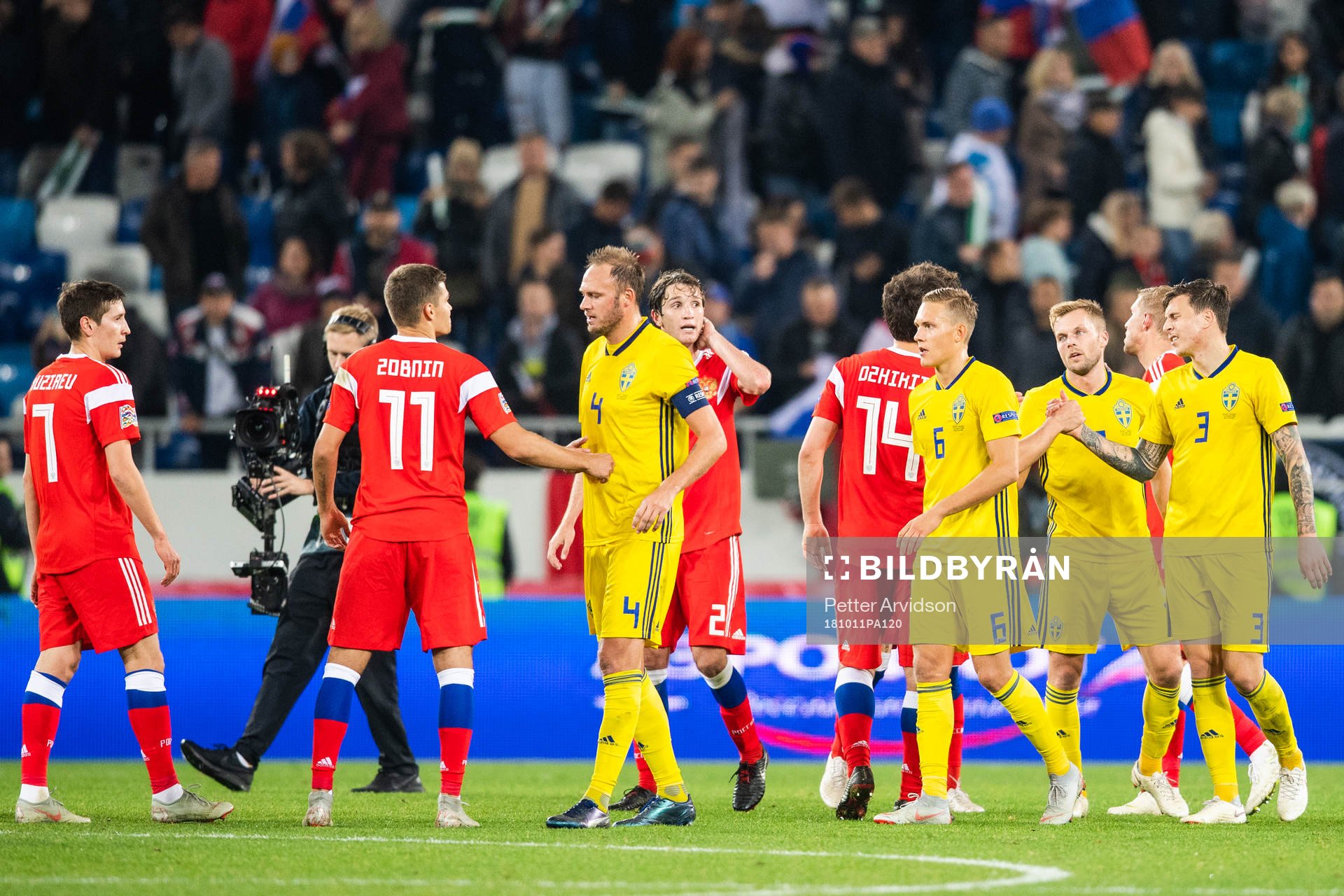 Players of Russia and of Sweden