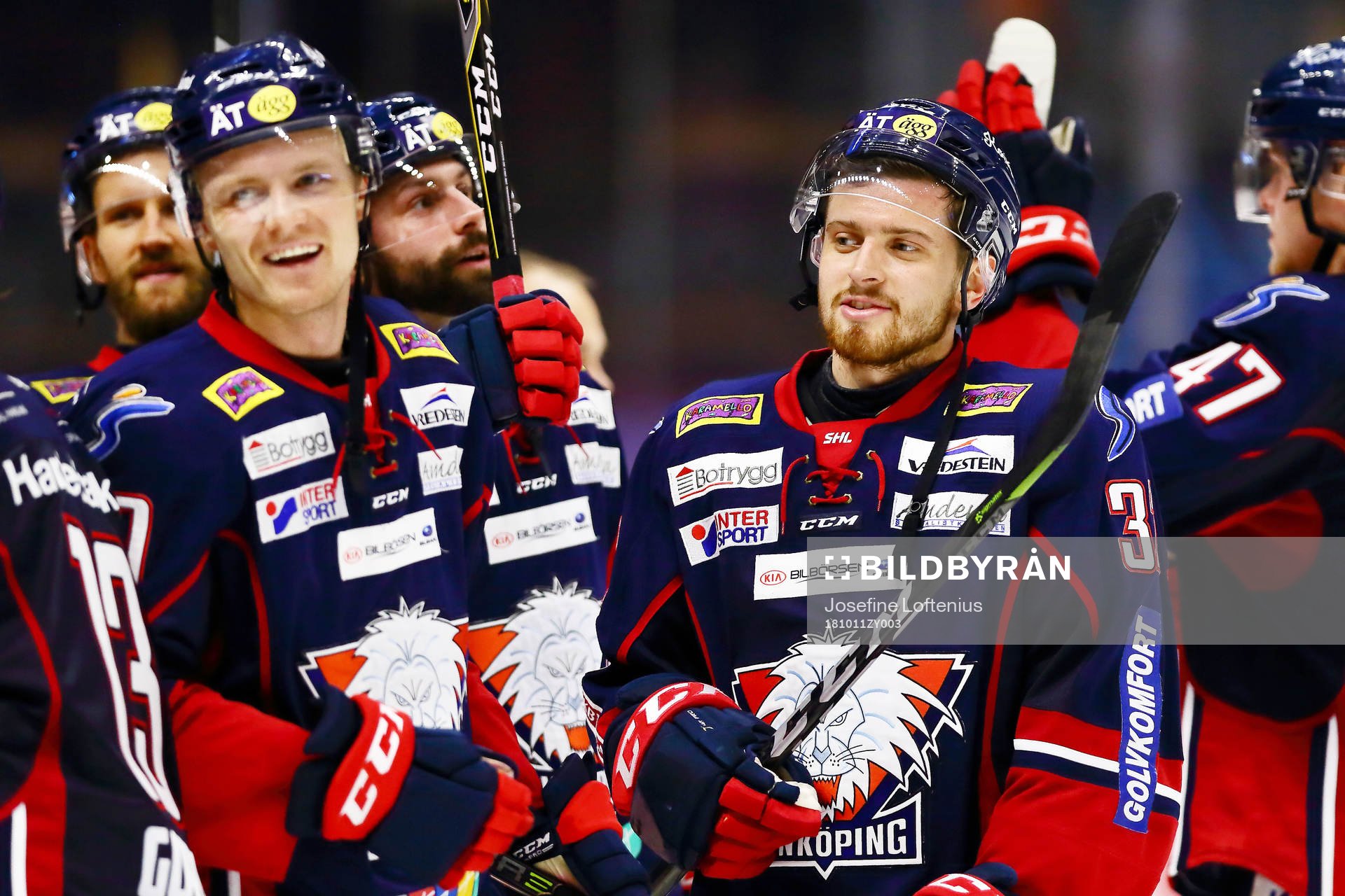 Linköpings Lukas Bengtsson jublar med Nick Sörensen