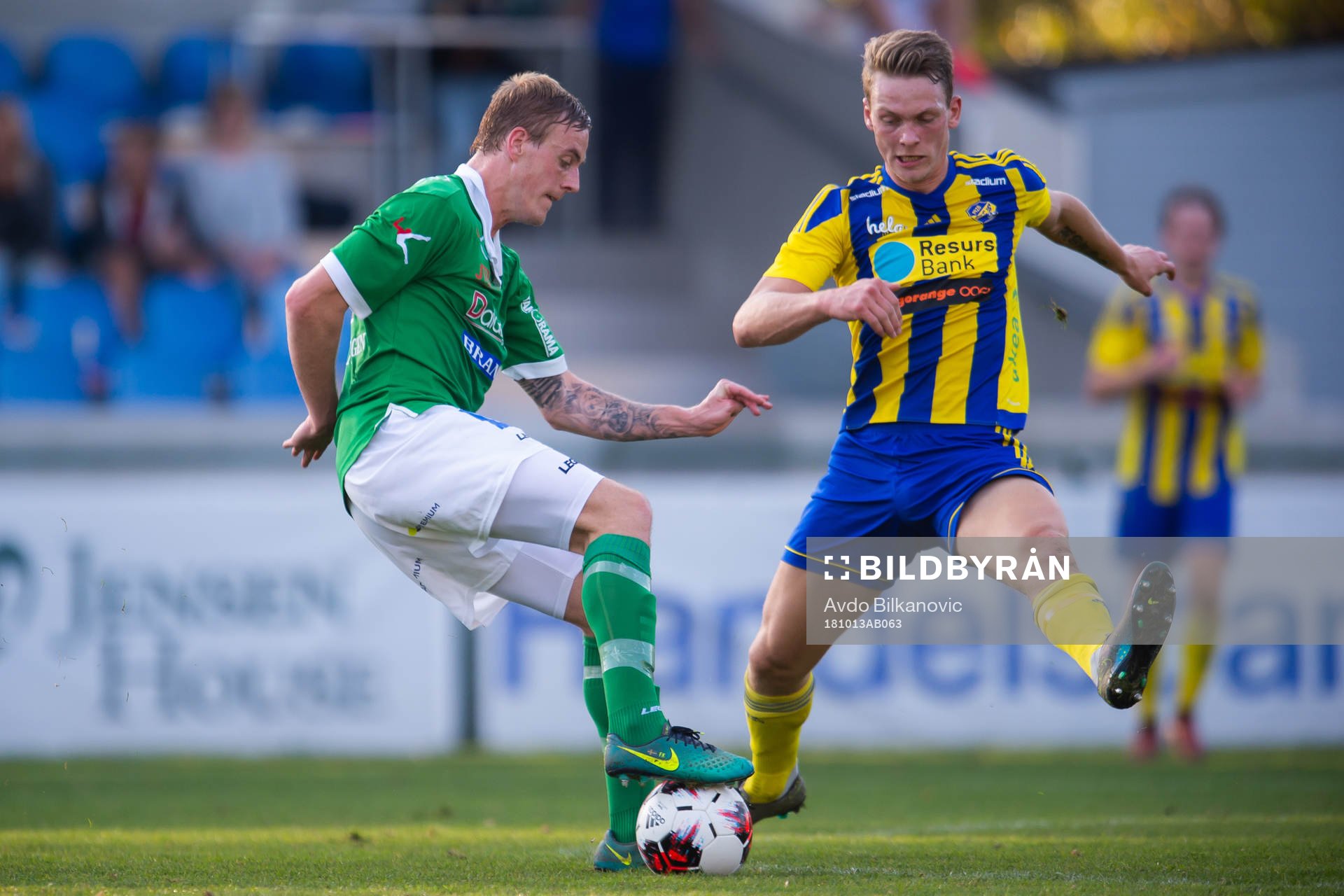 Eskilsminnes Robin Hofsö och Ljungskiles Filip Karlin