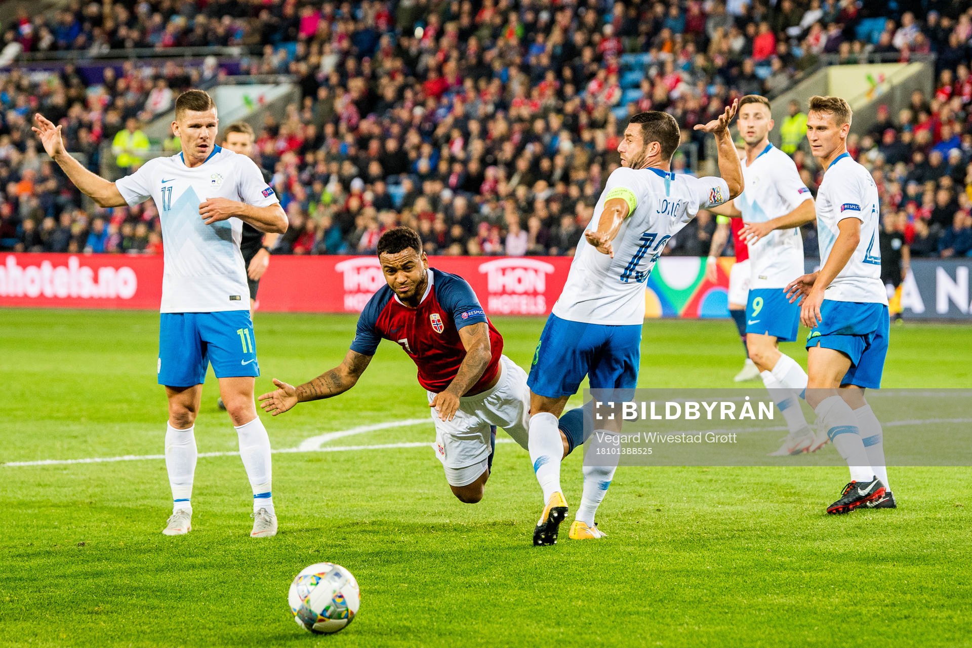 Joshua King of Norway and Bojan Jokic of Slovenia