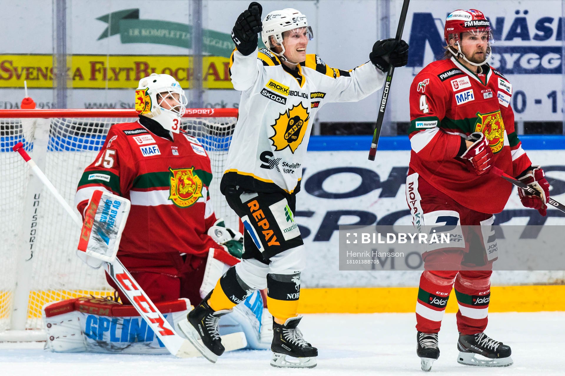 Skellefteås Oscar Möller jublar