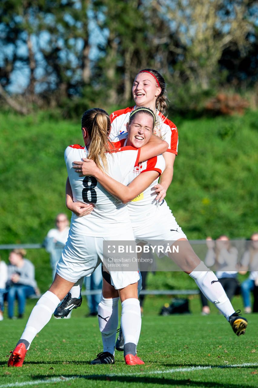 Borgebys Michaela Johnsson jublar