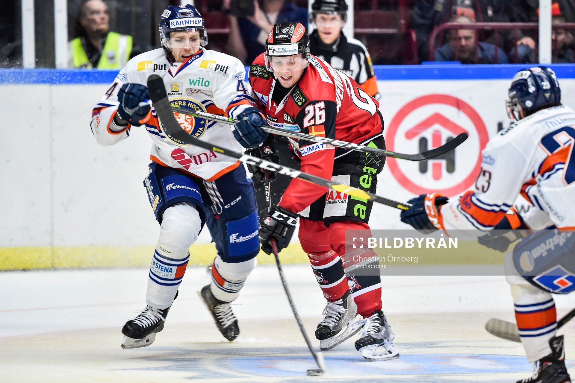 Malmö Redhawks Axel Wemmenborn och Växjös Peter Andersson