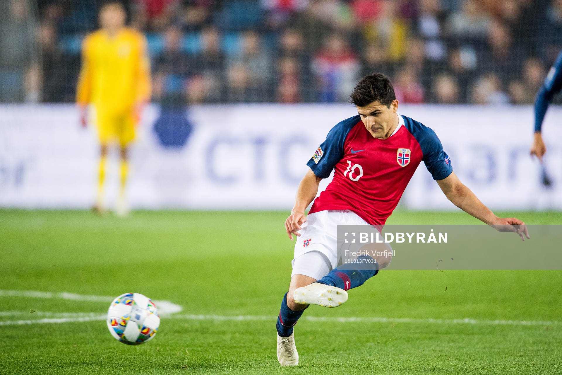 Tarik Elyounoussi of Norway