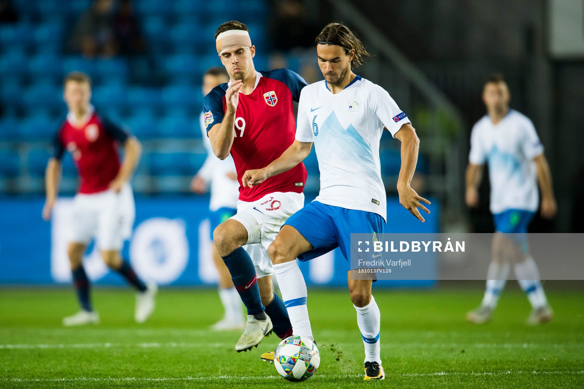 Markus Henriksen of Norway and René Krhin of Slovenia